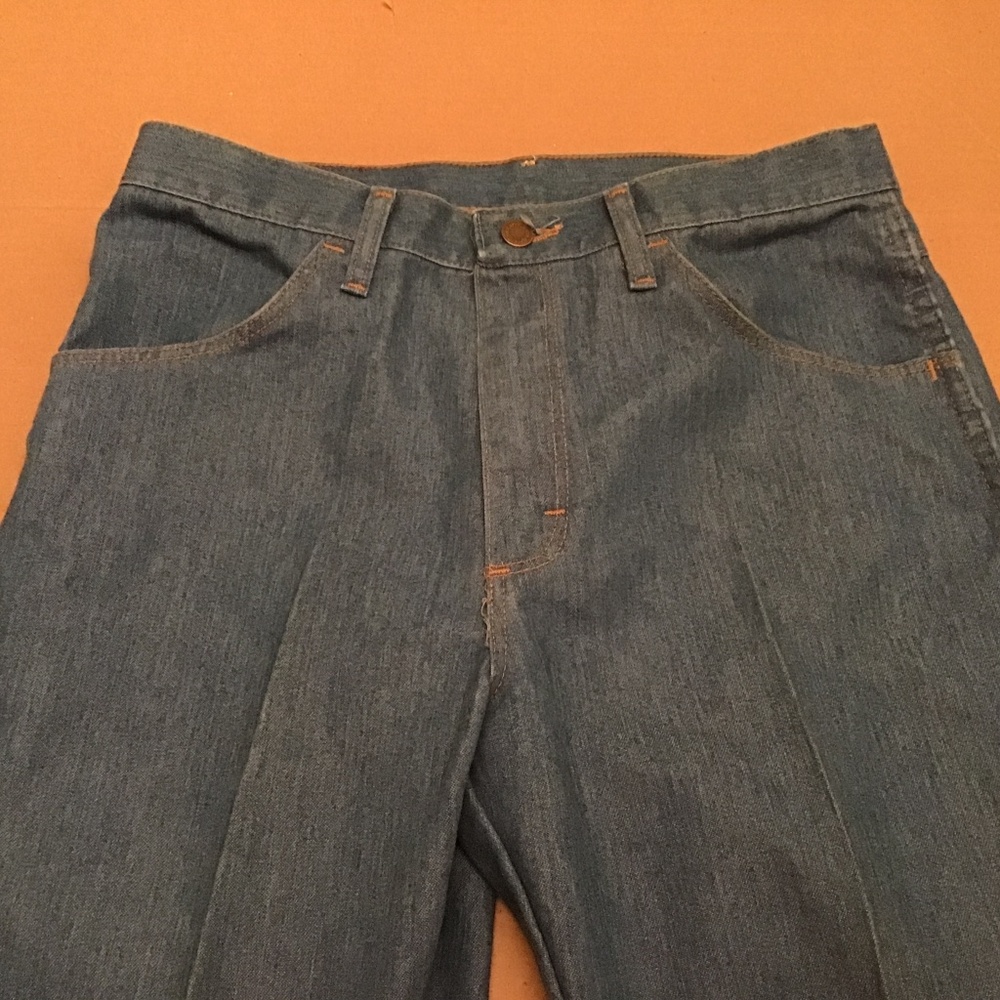Men’s Wrangler Rugged Wear Jeans 33 x 30